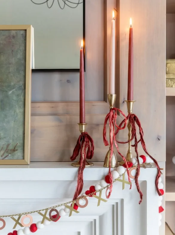 Nothing says “festive” quite like a charming valentine garland. Choose options featuring paper hearts, wooden beads, or tassels in pink and red hues. For a more elegant vibe, opt for a fabric heart garland with gold detailing. These garlands work beautifully across mantels, staircases, or as a backdrop for your Valentine’s Day photos.